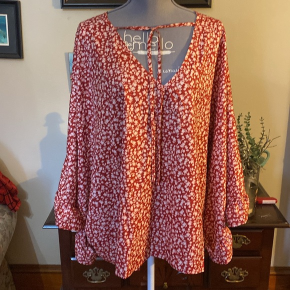 NWOT Print V Neck Blouse, Elegant Batwing Sleeve Tie Back Top - Picture 5 of 10